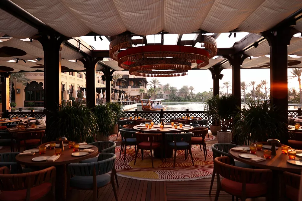 5 ресторанов, куда обязательно надо попасть, если вы в Дубае