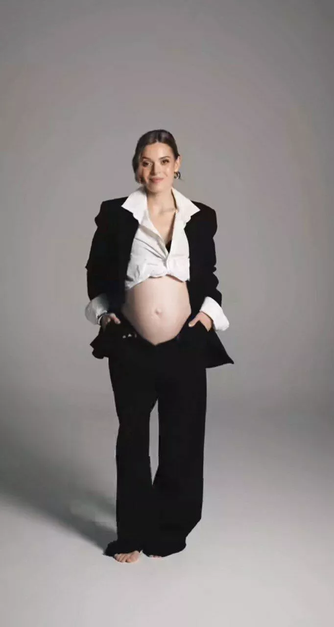 Аделина Сотникова во второй раз стала мамой &mdash; подробности