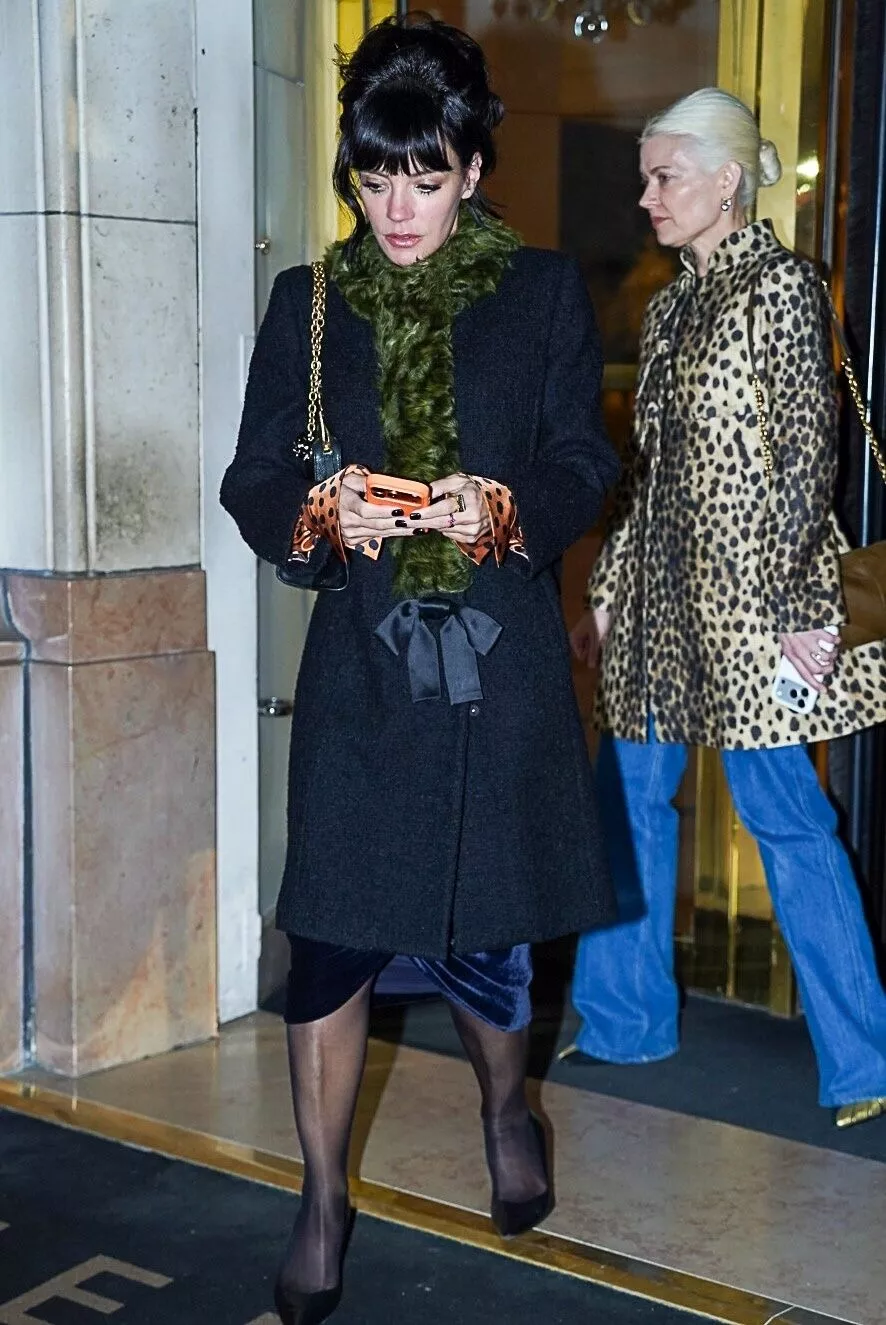 Дакота Джонсон, Кирстен Данст и другие селебрити на показе Valentino