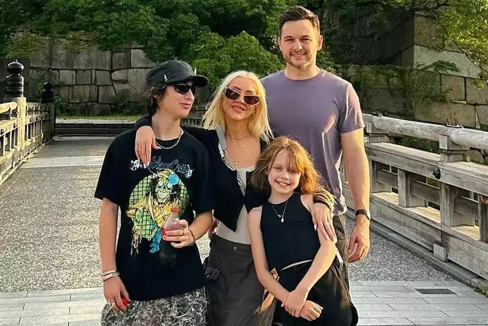 Дети знаменитостей, которых очень редко можно увидеть на публике Дети знаменитостей, которых очень редко можно увидеть на публике