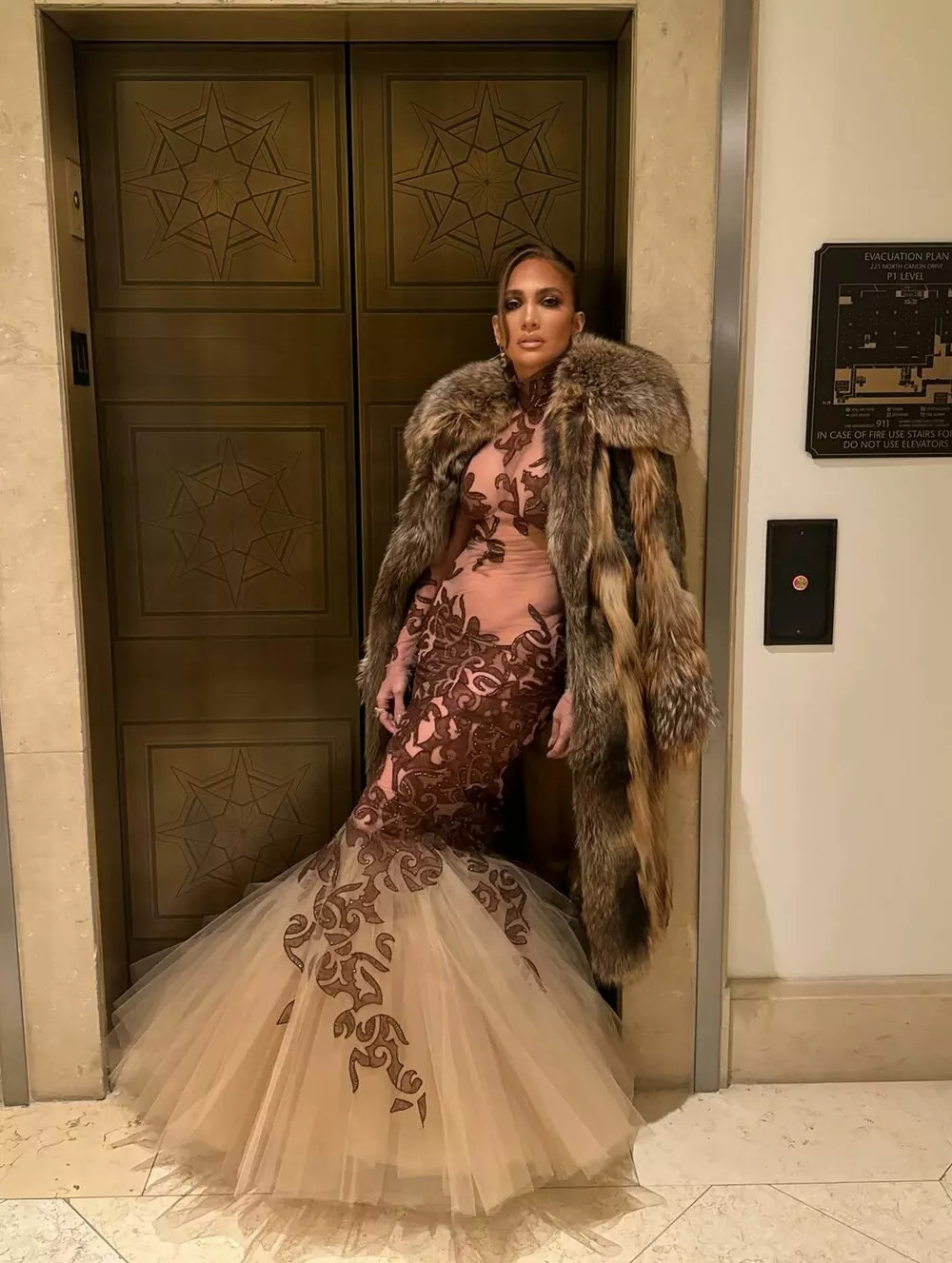 Дженнифер Лопес в центре скандала: "Она грубая"