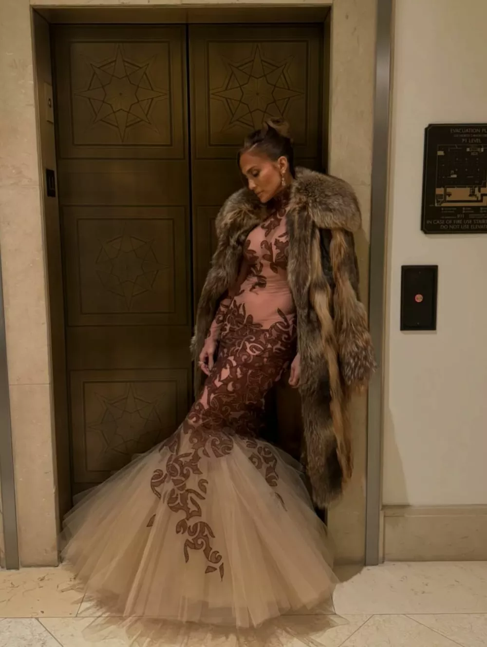 Дженнифер Лопес в центре скандала: "Она грубая"