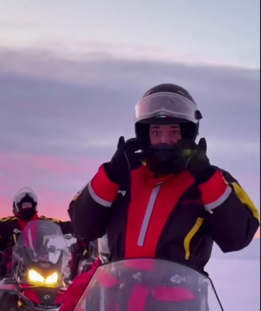 Елизавета Боярская и Максим Матвеев провели новогодние каникулы с детьми в Арктике: фото