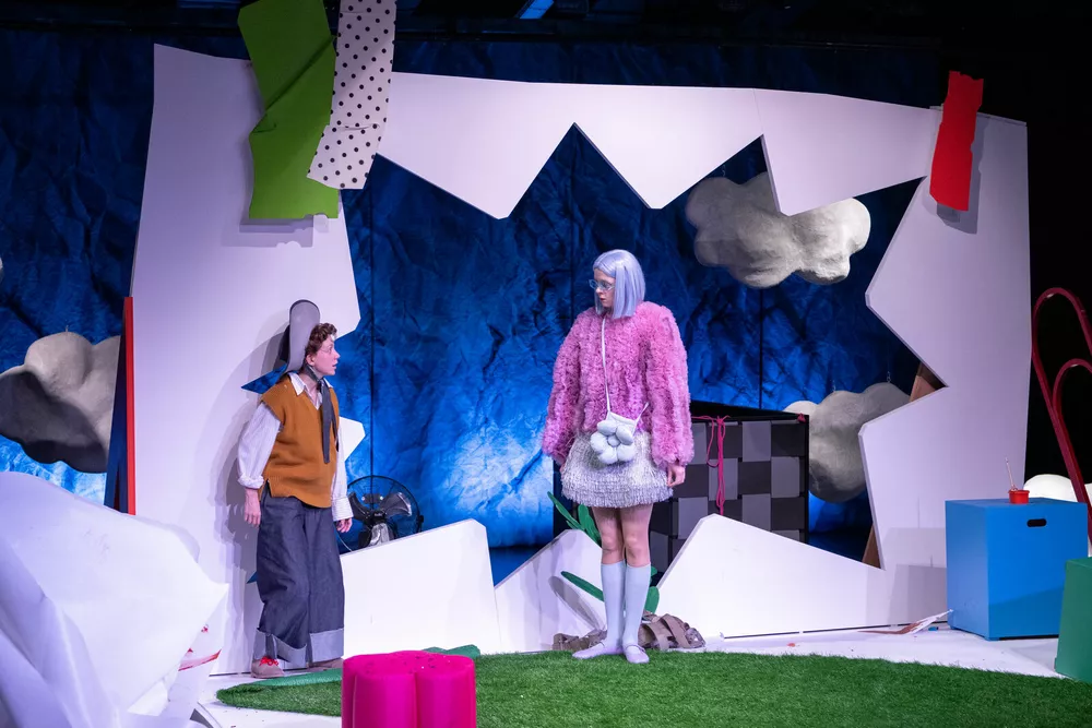 Французская драматургия и балетный авангард: главные культурные события февраля