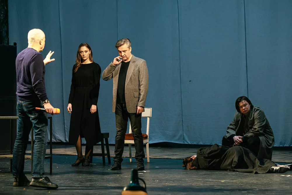 Французская драматургия и балетный авангард: главные культурные события февраля