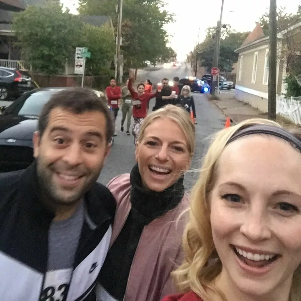 Хейли Бибер, Кайли Дженнер, Лили Коллинз: почему все помешались на 2016-м?