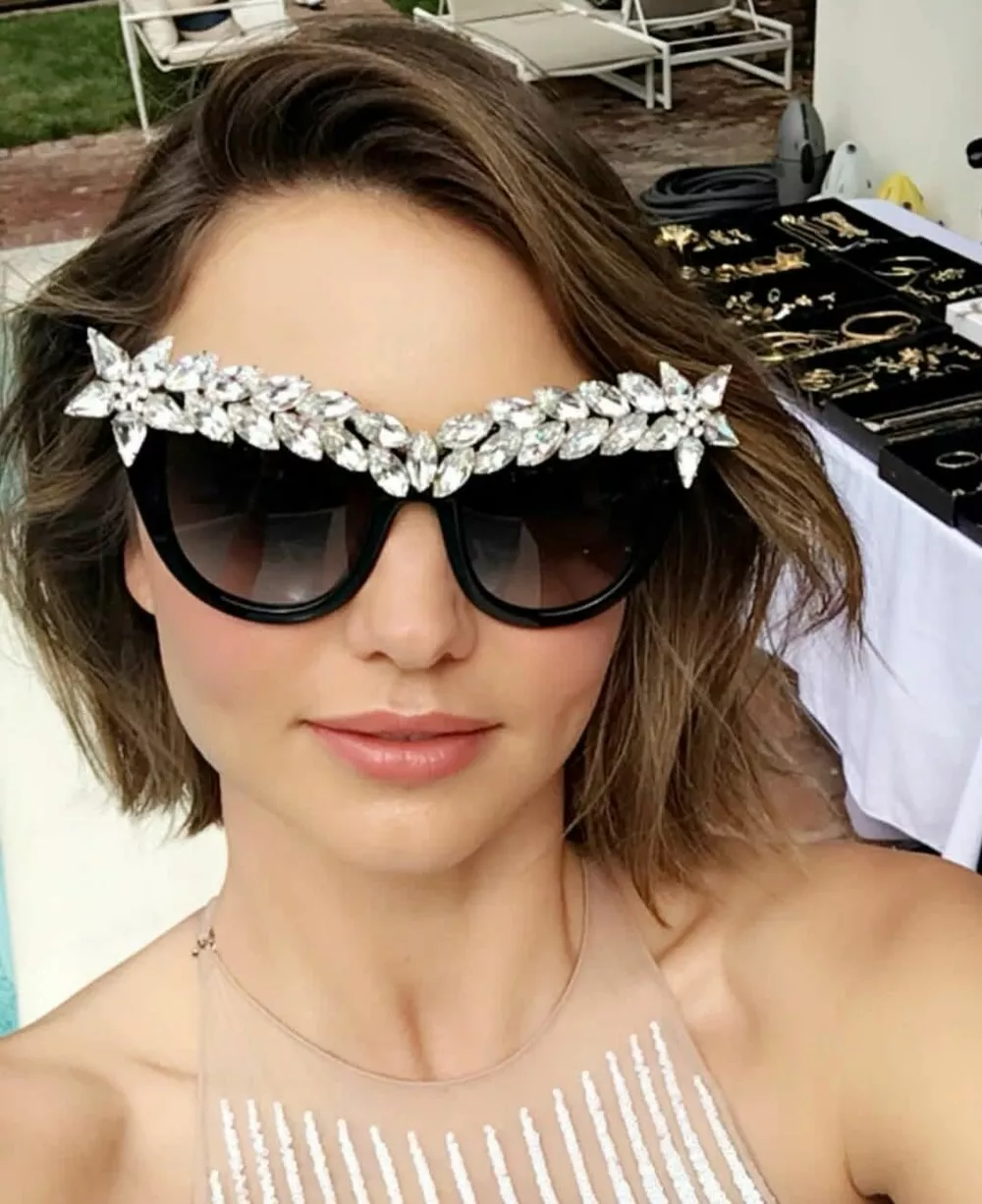 Хейли Бибер, Кайли Дженнер, Лили Коллинз: почему все помешались на 2016-м?