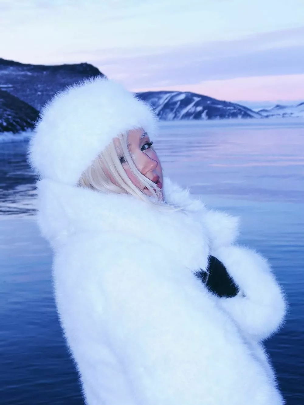 Как быть аутентичной slavic girl &ndash; показывает Клава Кока