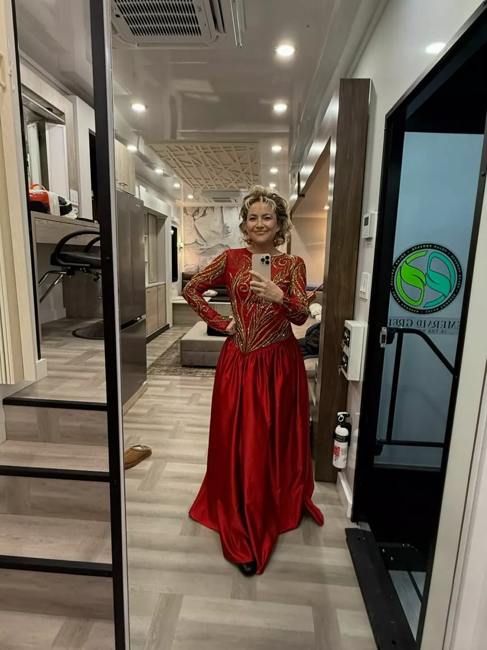 Кейт Хадсон не сдержала слез, узнав о номинации на "Оскар" Кейт Хадсон не сдержала слез, узнав о номинации на "Оскар"