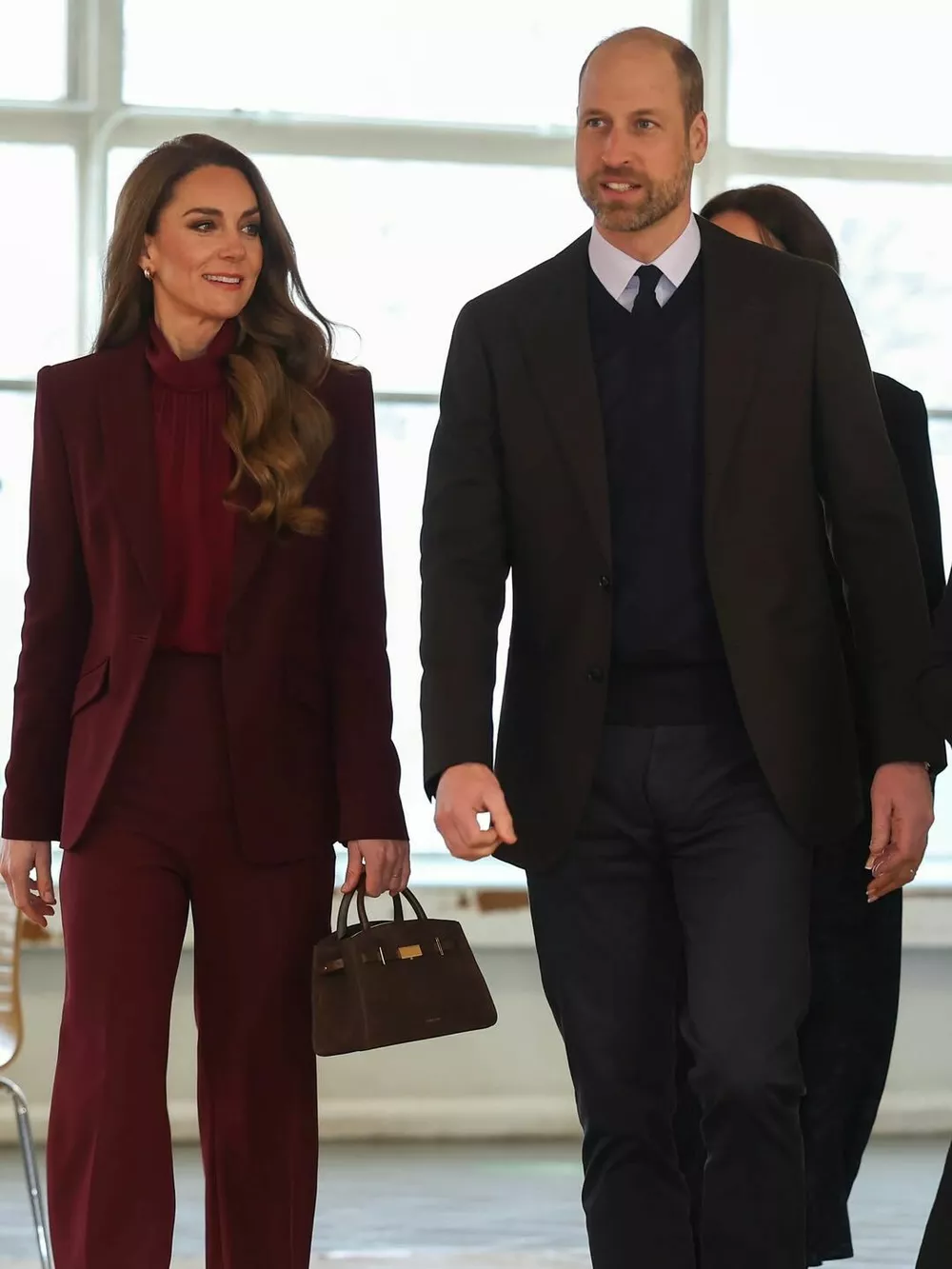 Кейт Миддлтон позирует на обложке HELLO! в честь своего 44-летия