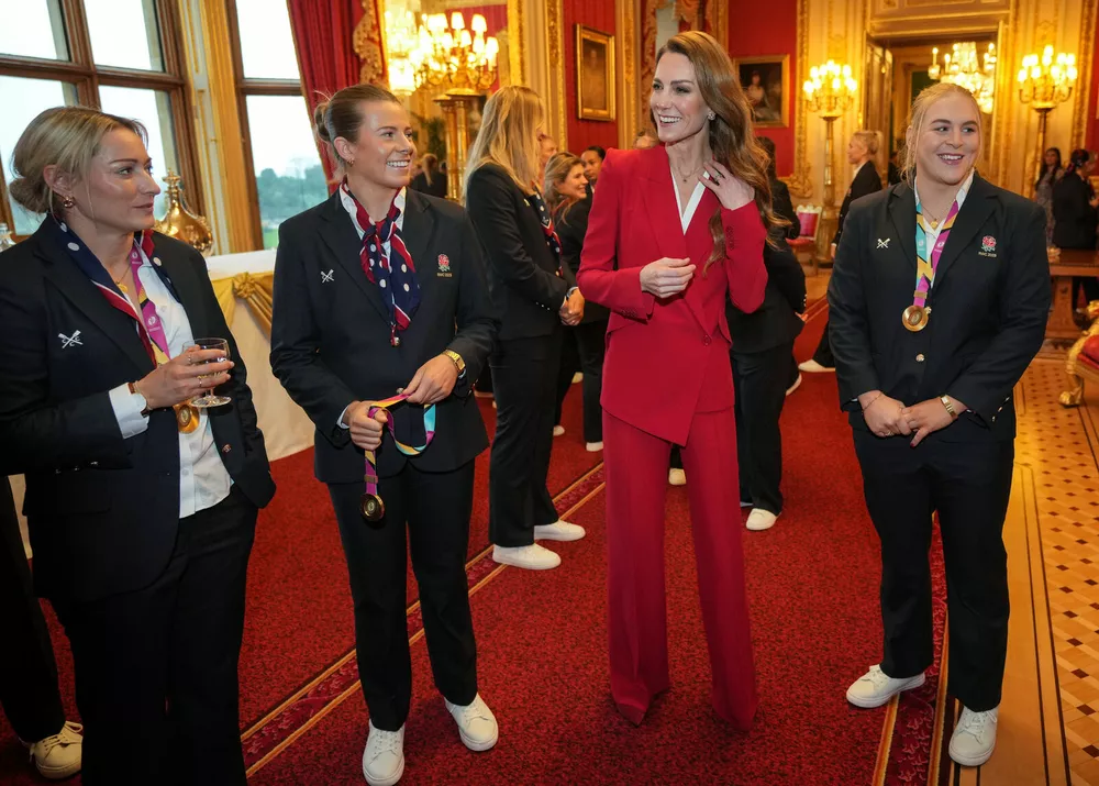 Образ дня: Кейт Миддлтон в красном