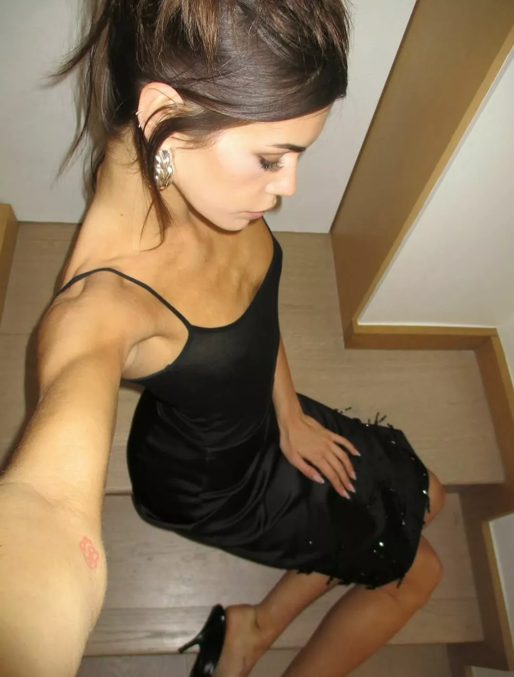 Полупрозрачное с блестками: несколько вариантов от Кайи Гербер