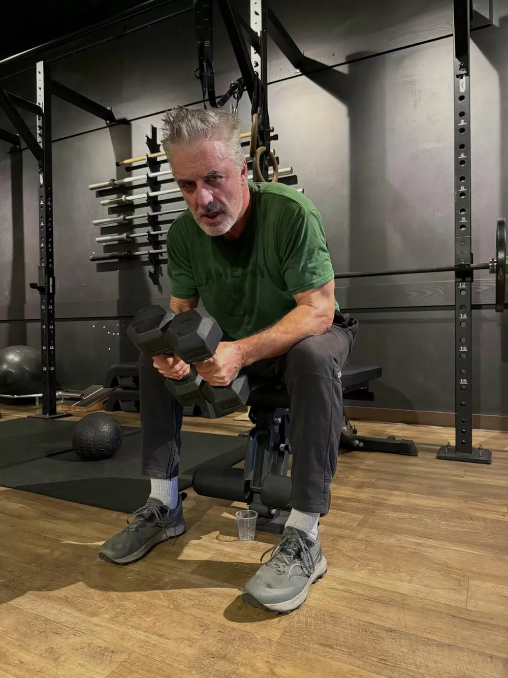 Звезда "Секса в большом городе" Крис Нот грубо высказался в адрес Сары Джессики Паркер Звезда "Секса в большом городе" Крис Нот грубо высказался в адрес Сары Джессики Паркер