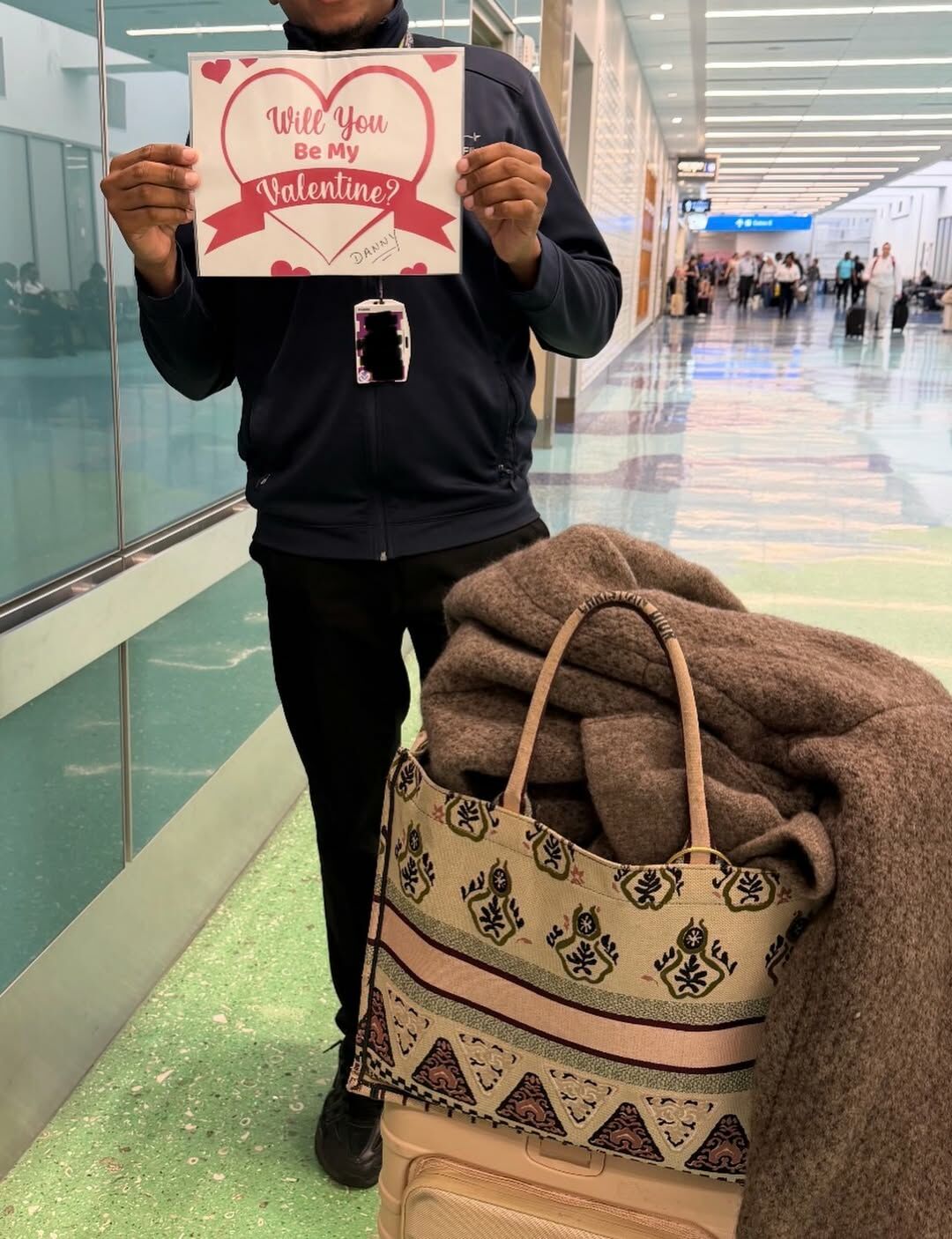 Минутка в Майами: Джессика Альба впервые показала молодого бойфренда в соцсетях Минутка в Майами: Джессика Альба впервые показала молодого бойфренда в соцсетях