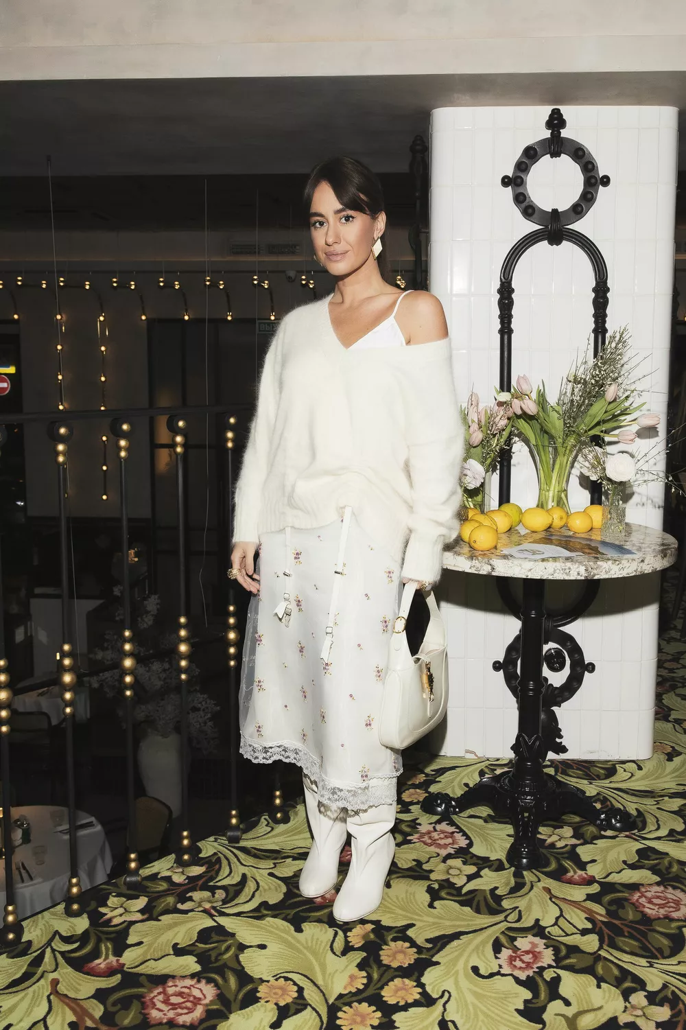 Аврора, Марика, Алина Буре и другие звезды на светском ужине в центре Москвы