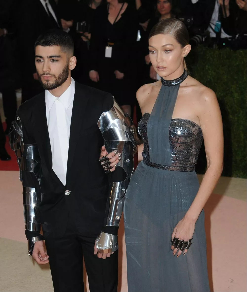 Бывший парень Джиджи Хадид заявил, что никогда ее не любил