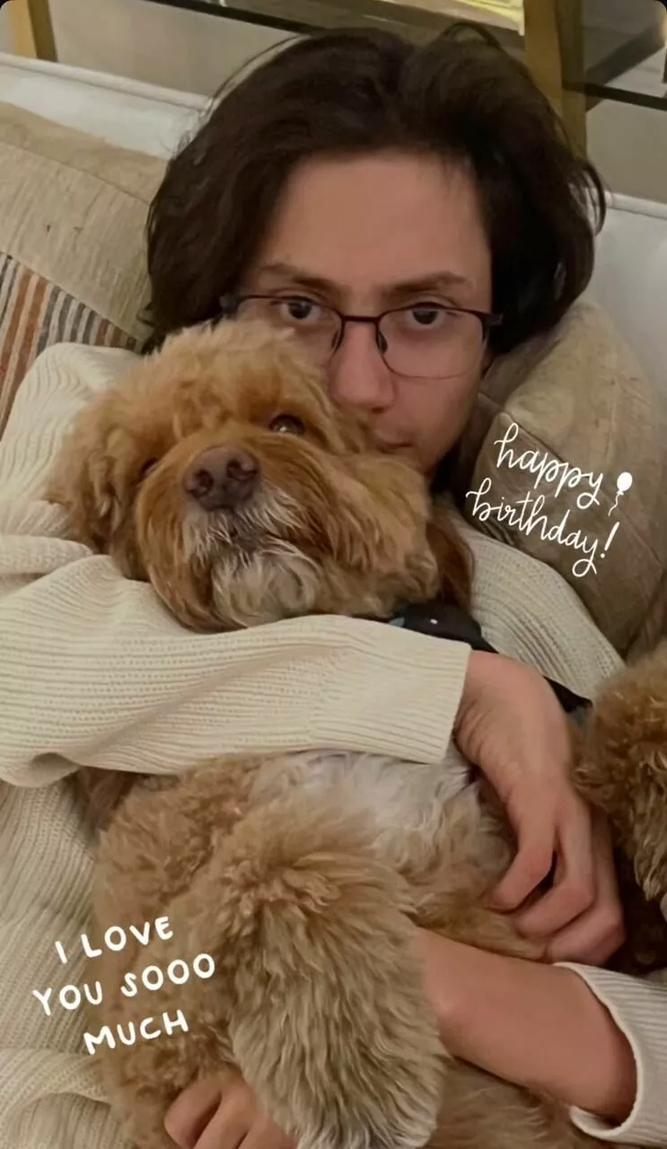 Дженнифер Лопес трогательно отметила 18-летие своих близнецов