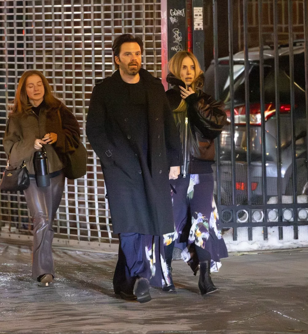 Как выглядит девушка Себастиана Стэна, с которой он встречается уже более 4-х лет