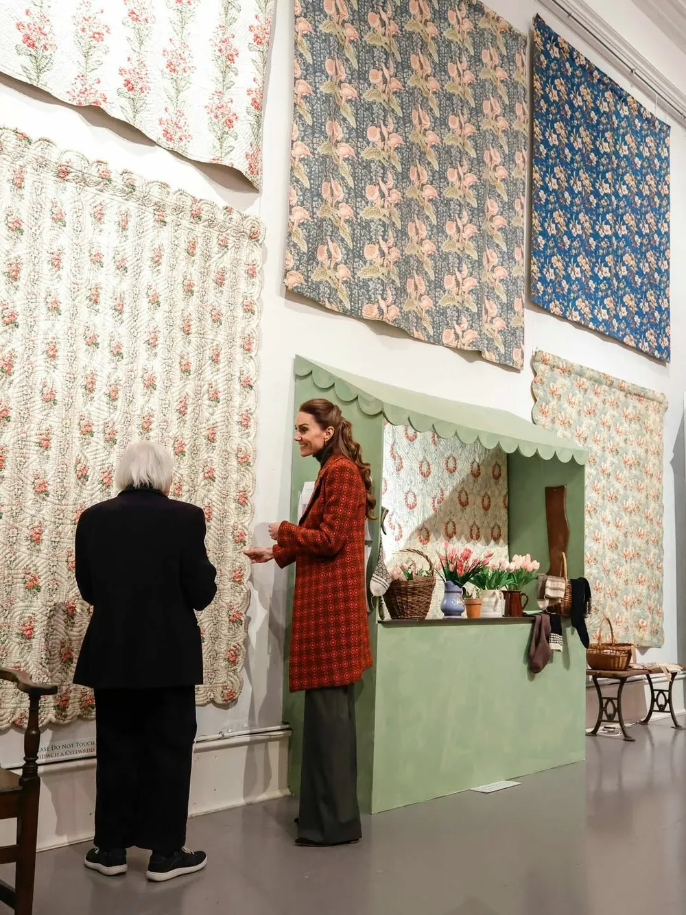 Кейт Миддлтон посетила швейную фабрику в Уэльсе