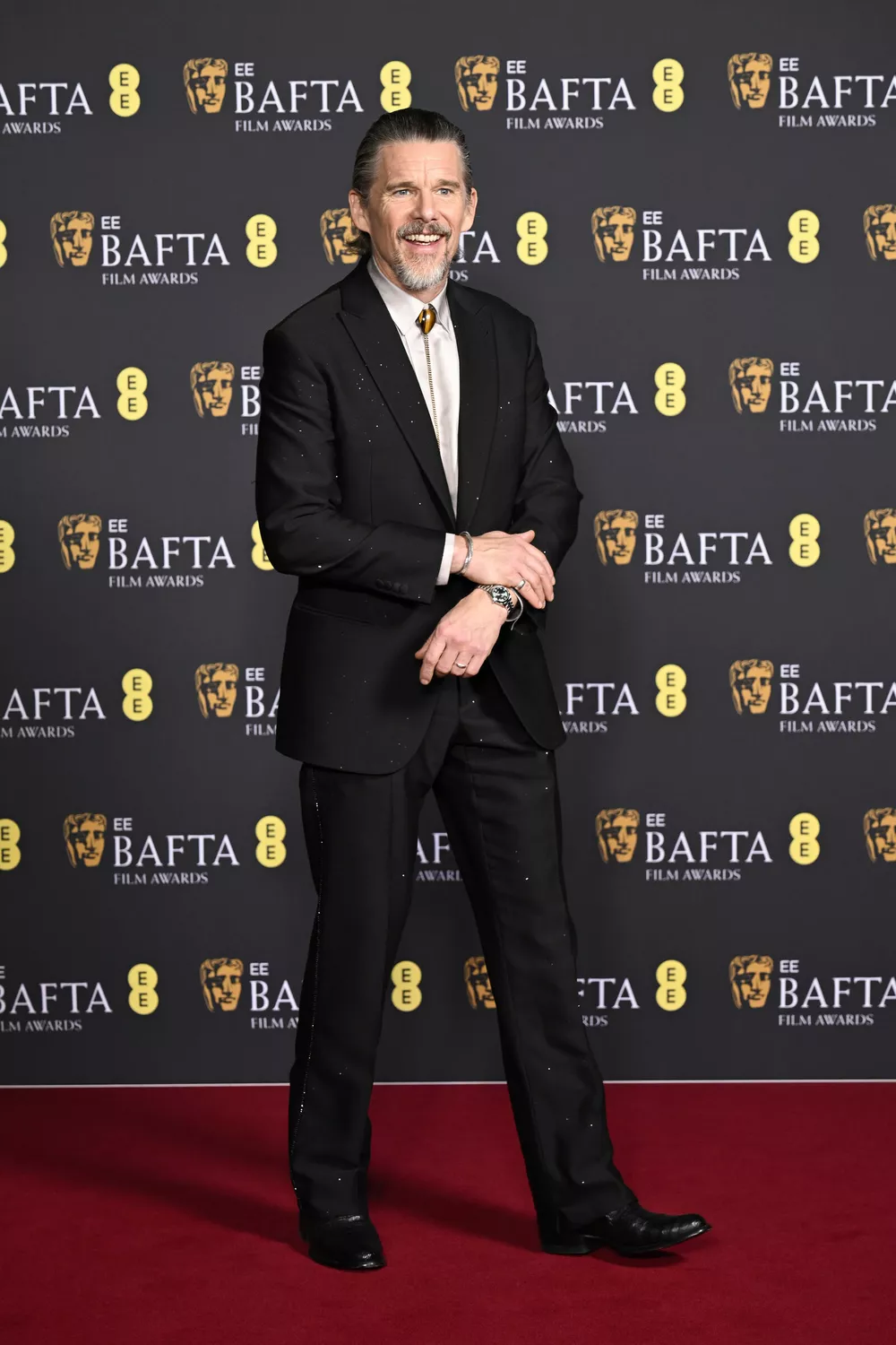 Моника Беллуччи, Леонардо Ди Каприо, Тимоти Шаламе: красная дорожка премии BAFTA Моника Беллуччи, Леонардо Ди Каприо, Тимоти Шаламе: красная дорожка премии BAFTA