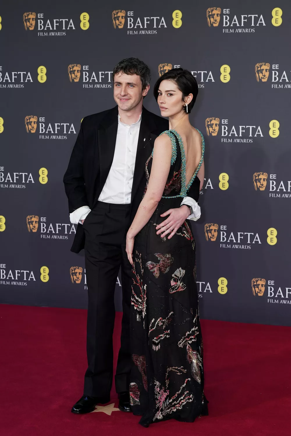 Моника Беллуччи, Леонардо Ди Каприо, Тимоти Шаламе: красная дорожка премии BAFTA Моника Беллуччи, Леонардо Ди Каприо, Тимоти Шаламе: красная дорожка премии BAFTA