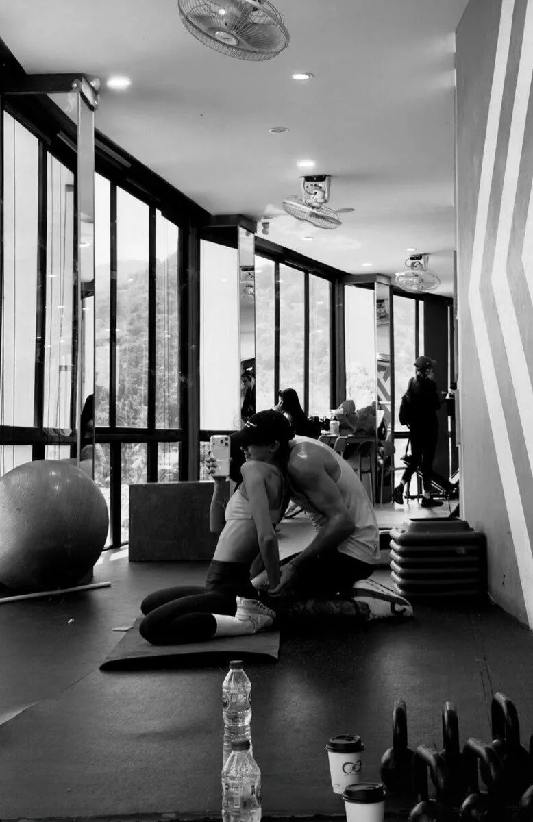 Олег Майами показал фото с новой возлюбленной