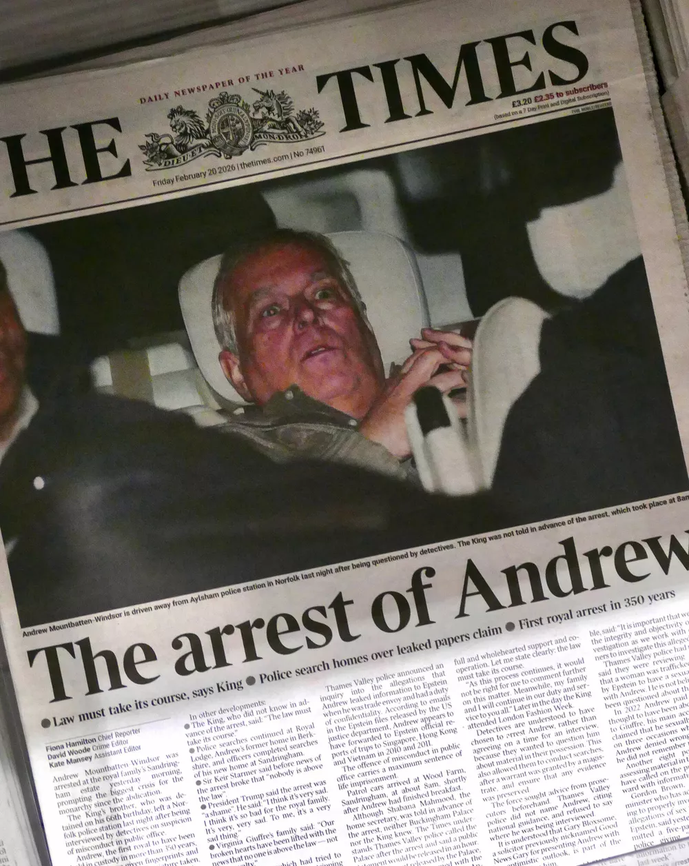 Первые фото Эндрю Маунтбеттена-Виндзора после ареста