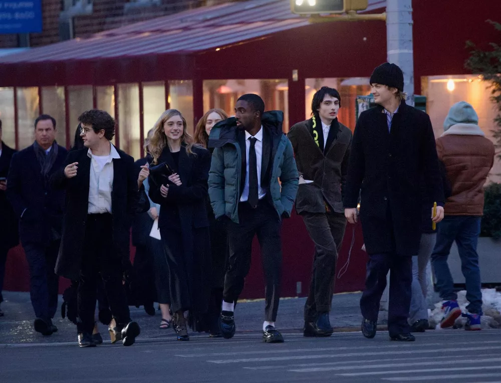 Ума Турман, Итан Хоук и актерский каст "Очень странных дел": первые фото со свадьбы Майи Хоук