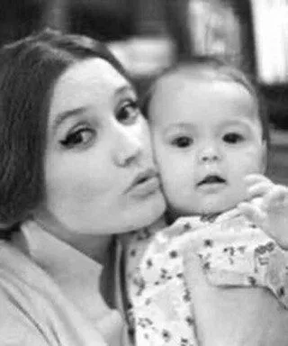 "Впервые без тебя": Юлия Меньшова обратилась к матери в день ее рождения