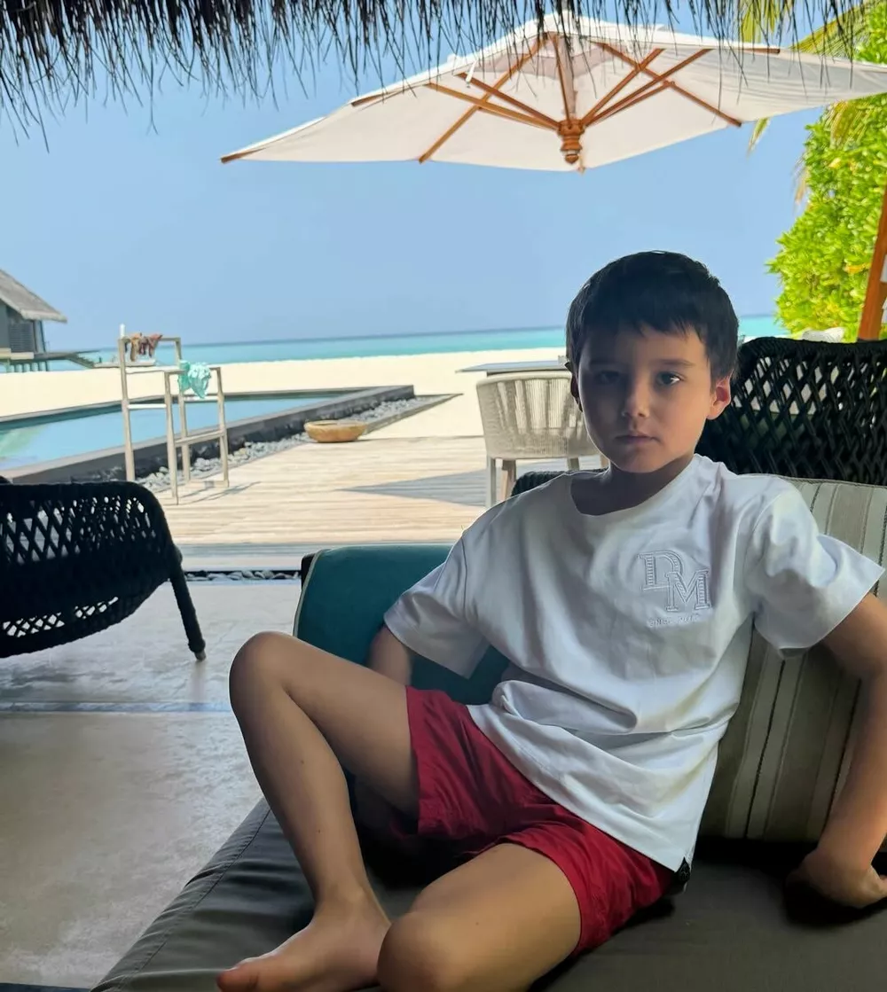 Анастасия Решетова рассказала, как провела каникулы вдвоем с сыном Ратмиром