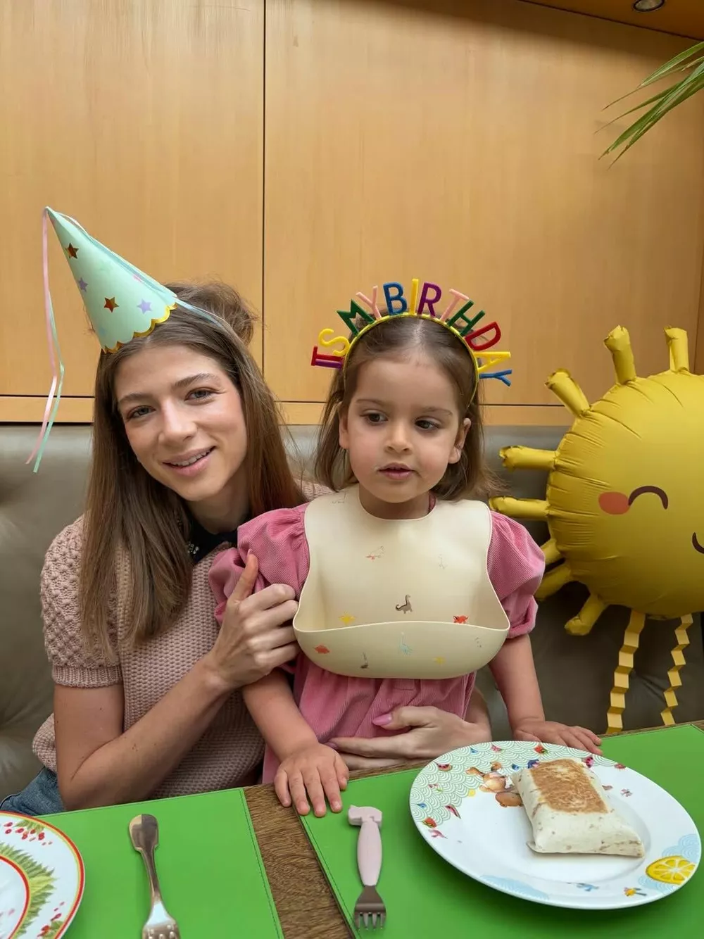 &ldquo;Самая крутая девчонка&rdquo;: Саша Новикова и Федук отметили 4-летие дочери