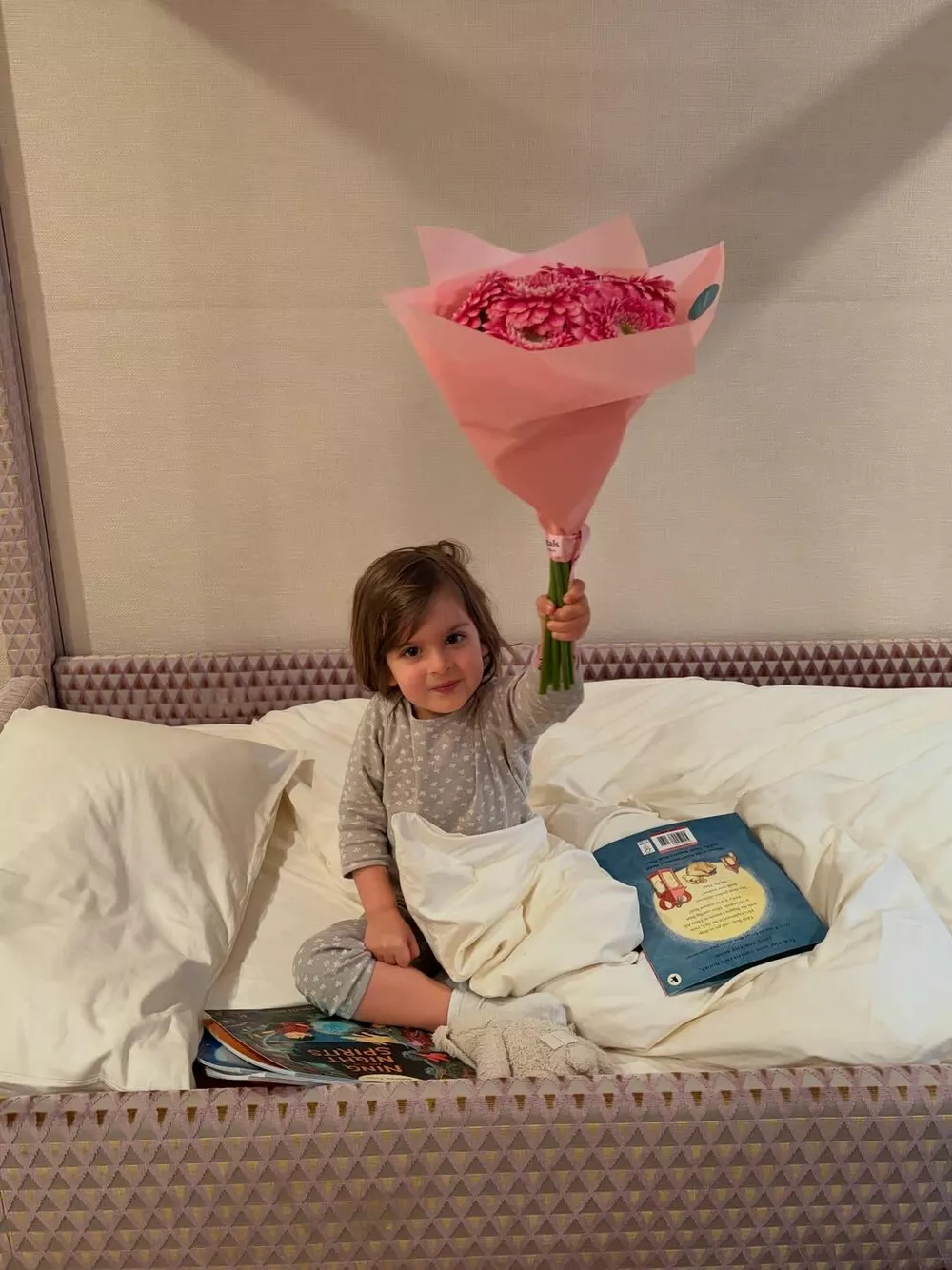 &ldquo;Самая крутая девчонка&rdquo;: Саша Новикова и Федук отметили 4-летие дочери