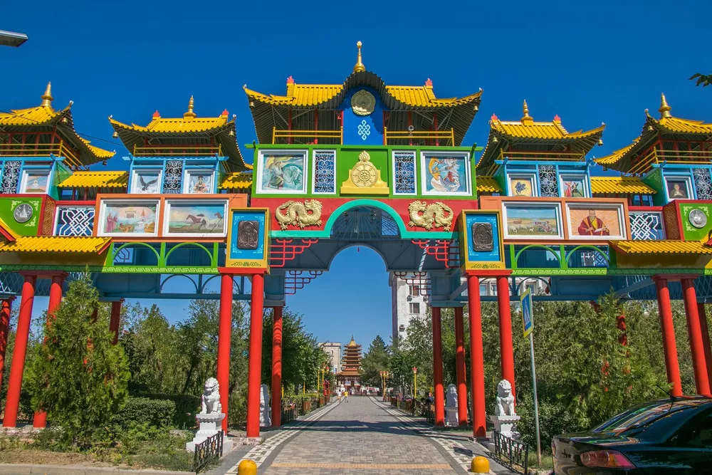 
                5 причин посетить Калмыкию            