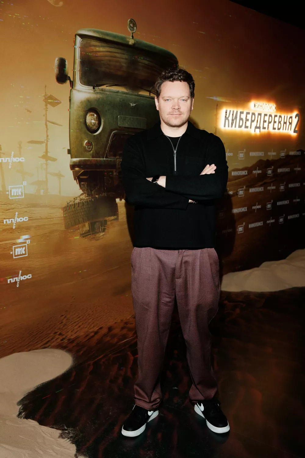 
                Алексей, Тимофей, Елисей и Влада Лукины на премьере второго сезона "Кибердеревни"            