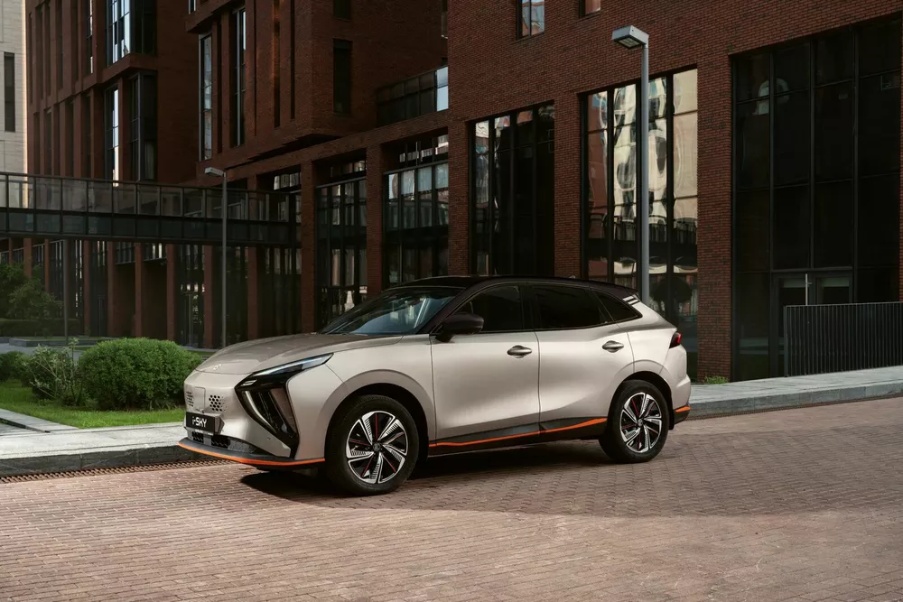 Новые Avatr и Voyah, обновленный Tank, "городской" Evolute, гибридный Geely и спортивный Exeed – главные события в мире авто             
                Новые Avatr и Voyah, обновленный Tank, "городской" Evolute, гибридный Geely и спортивный Exeed – главные события в мире авто