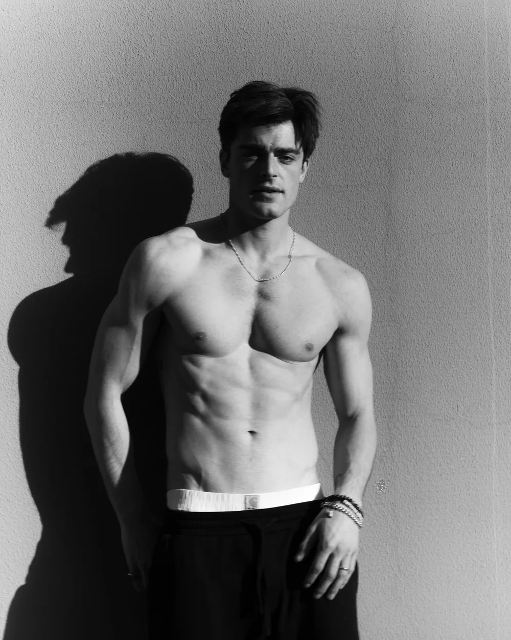 Федор Гамалея: "Меня часто сравнивают с Робертом Паттинсоном"             
                Федор Гамалея: "Меня часто сравнивают с Робертом Паттинсоном"