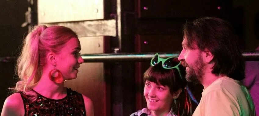 Как подростки жили в 2000-х: ленты, демонстрирующие такую разную жизнь школьников из нулевых             
                Как подростки жили в 2000-х: ленты, демонстрирующие такую разную жизнь школьников из нулевых