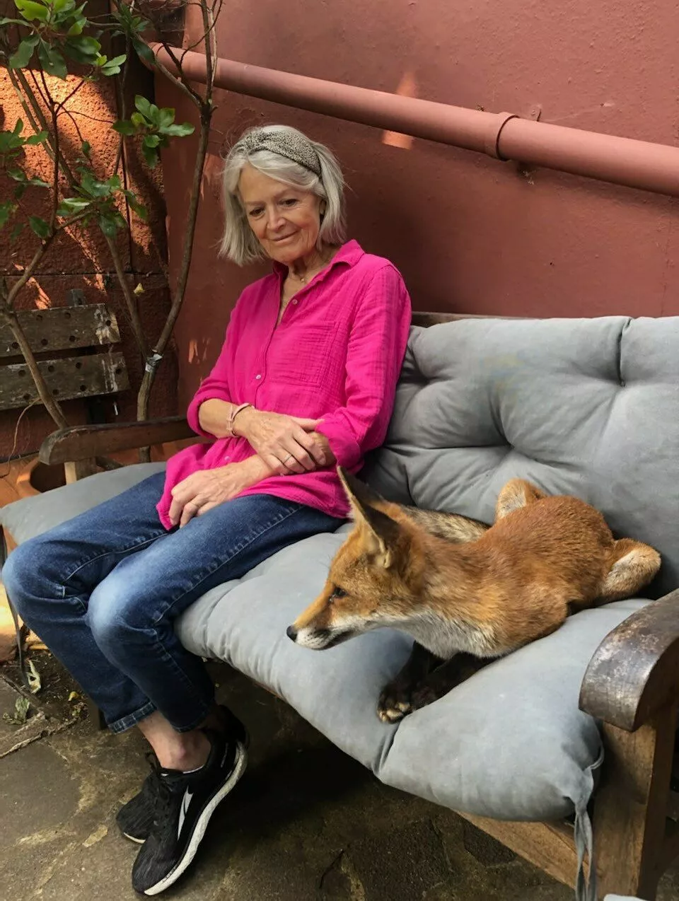 Кейт Бекинсейл эмоционально почтила мать в памятном послании             
                Кейт Бекинсейл эмоционально почтила мать в памятном послании