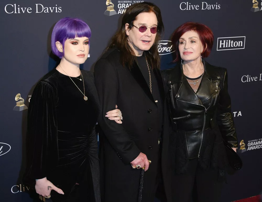 Келли Осборн отметила первый день рождения без отца Оззи Осборна             
                Келли Осборн отметила первый день рождения без отца Оззи Осборна