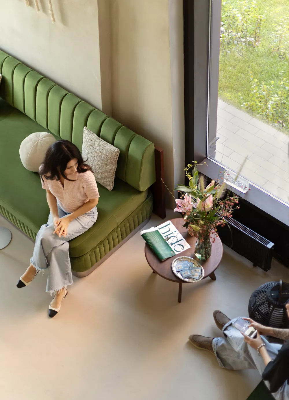 От бальзама с филлер-эффектом до крема для digital-брейка: дайджест beauty-новостей             
                От бальзама с филлер-эффектом до крема для digital-брейка: дайджест beauty-новостей