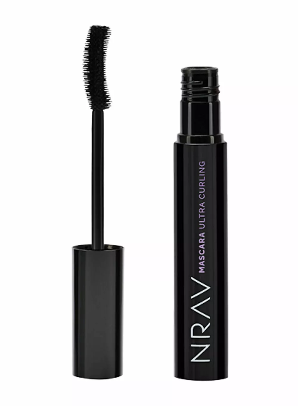 
                От обновляющего крема до бальзама-тинта: что добавить в косметичку этой осенью            