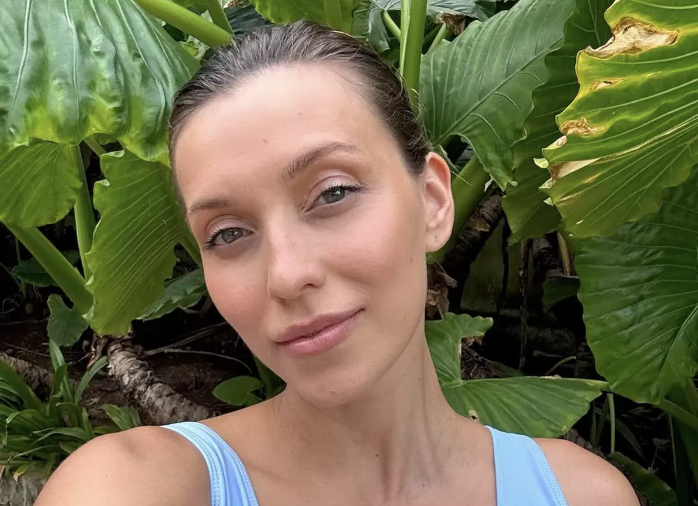 Регина Тодоренко совмещает грудное вскармливание со съемками передач