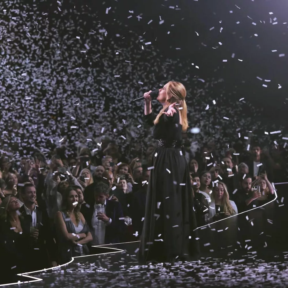 Адель дебютирует в кино — кого сыграет звезда