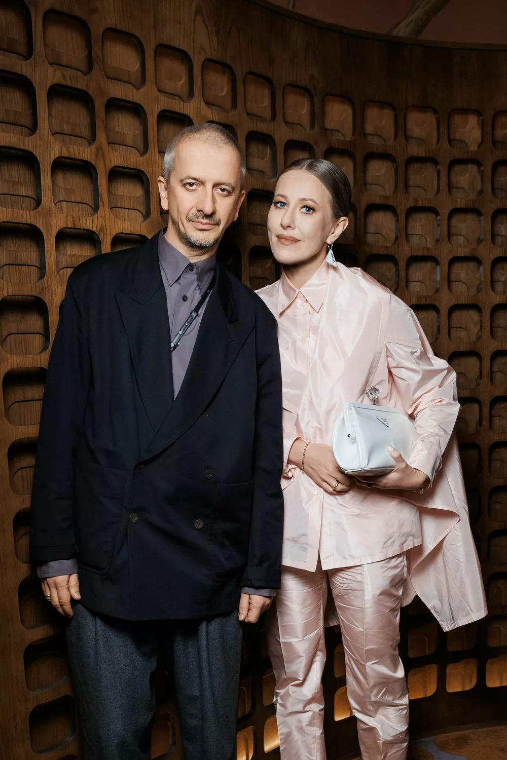 Алсу, Ксения Собчак, Юлия Барановская и другие селебрити на открытии нового ресторана в центре Москвы
Алсу, Ксения Собчак, Юлия Барановская и другие селебрити на открытии нового ресторана в центре Москвы