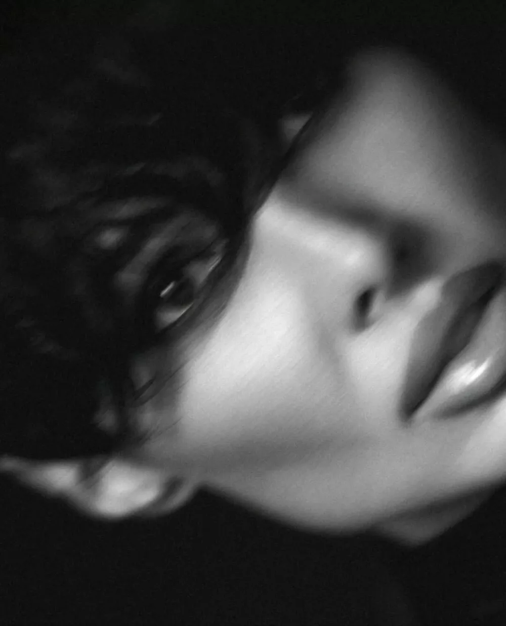 
                Крис Дженнер по-русски: Анастасия Решетова радикально сменила имидж            