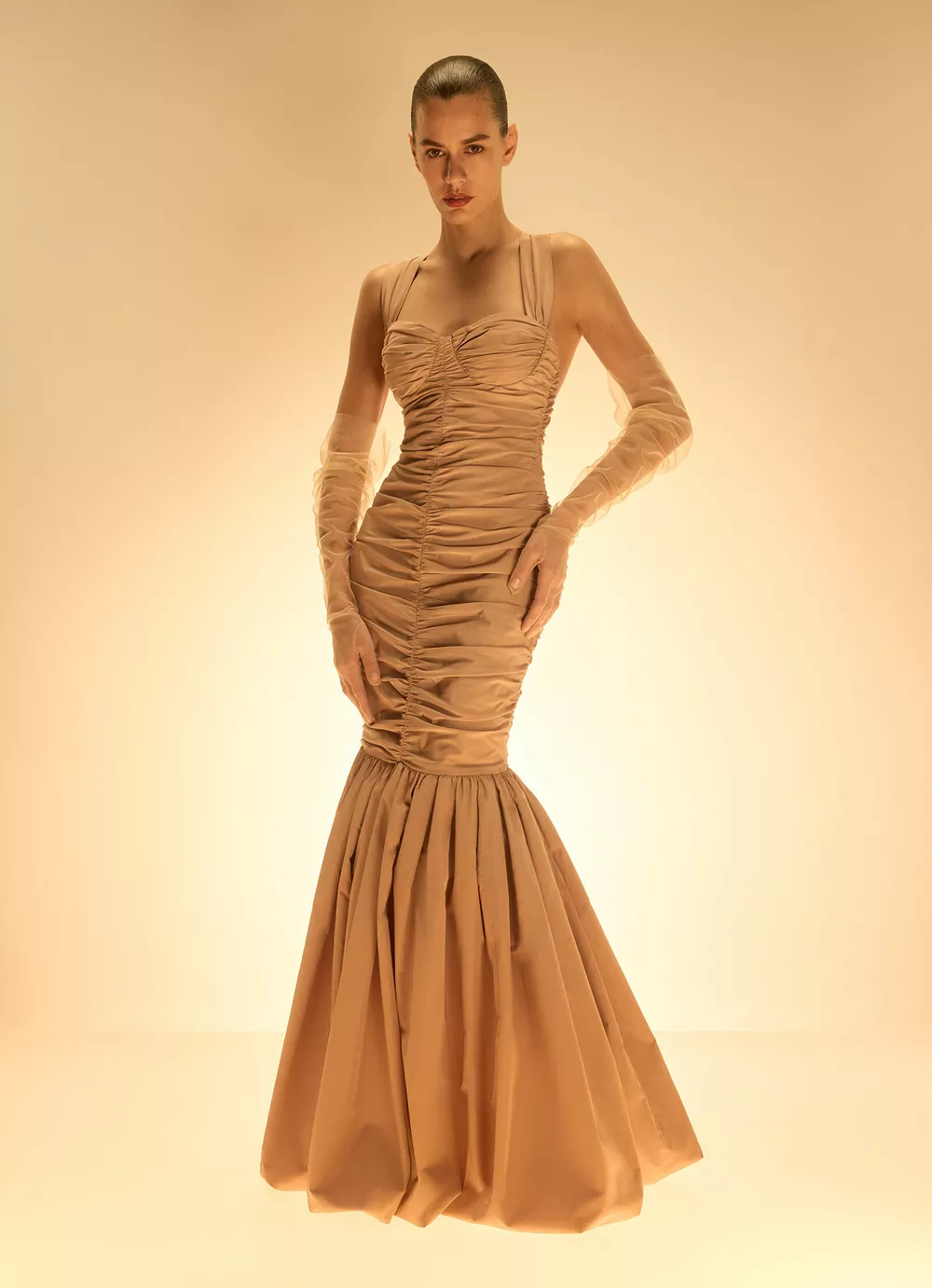 Что надеть на Новый год: идеи российских дизайнеров Что надеть на Новый год: идеи российских дизайнеров