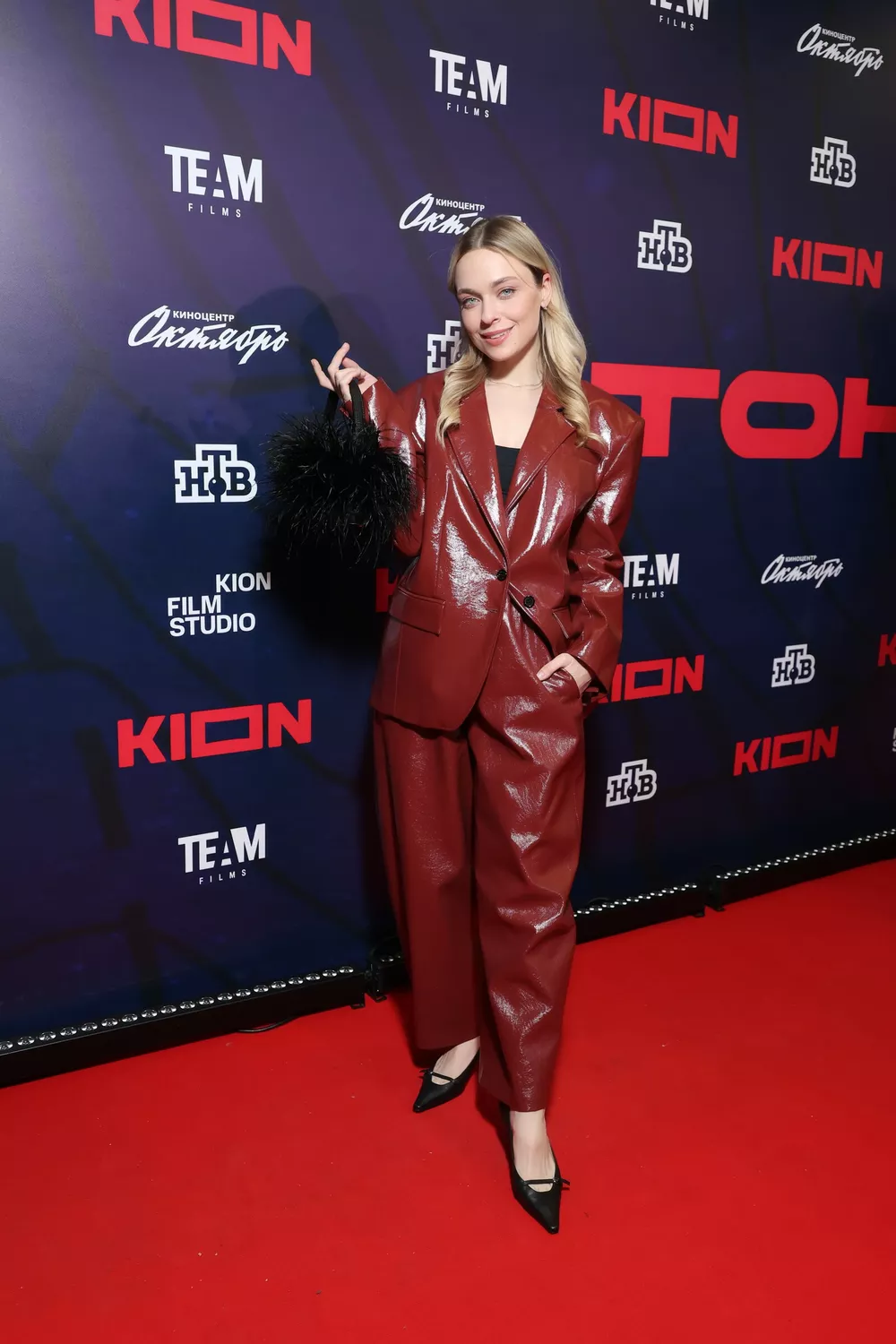 Даниил Страхов, Сергей Гилев, Максим Матвеев и Елизавета Боярская: светская премьера сериала “Тоннель”