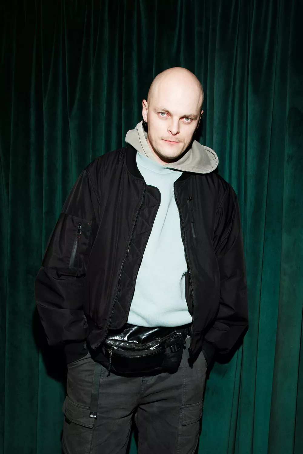 Даниил Страхов, Сергей Гилев, Максим Матвеев и Елизавета Боярская: светская премьера сериала “Тоннель”