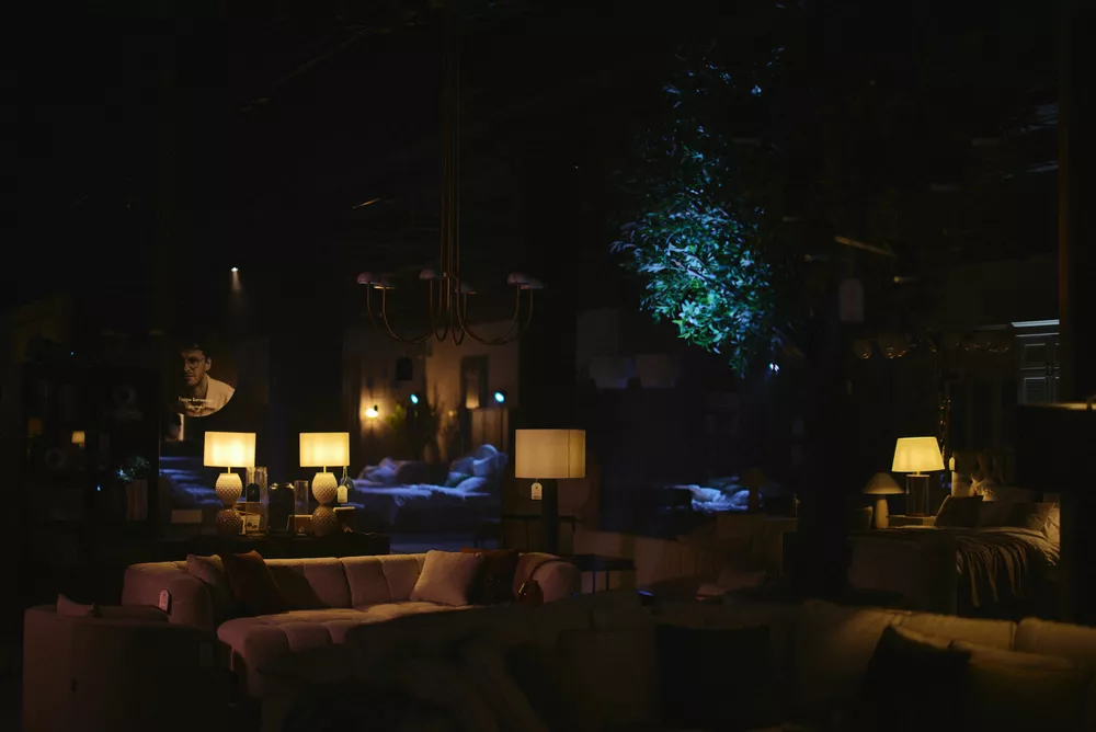 Елена Кулецкая и другие знаменитости на открытии мебельного универмага
Елена Кулецкая и другие знаменитости на открытии мебельного универмага