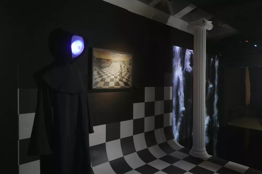 Городская ось и дыхание земли: на какие выставки отправиться в ноябре